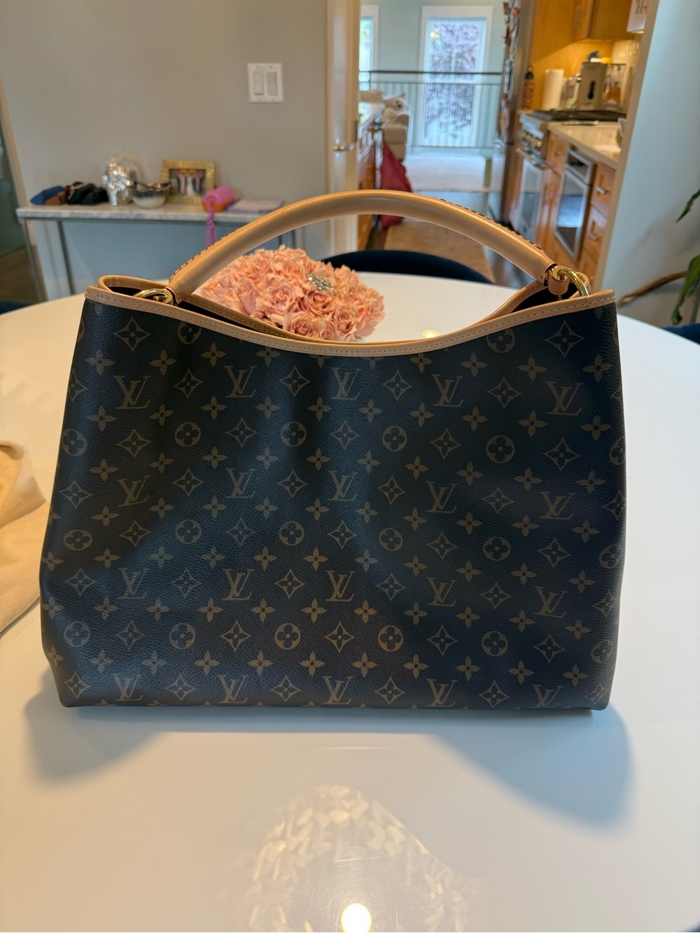 Louis Vuitton Monogram Canvas Again Bag MM